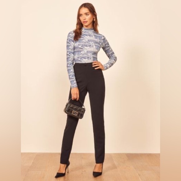 Reformation Lana Pants / size 4 // NWT - Picture 2 of 2